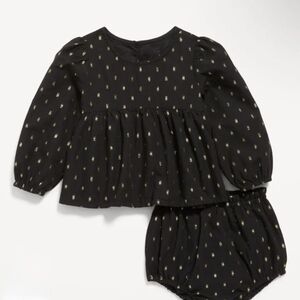 Old Navy Black and Gold Kids Matching Set